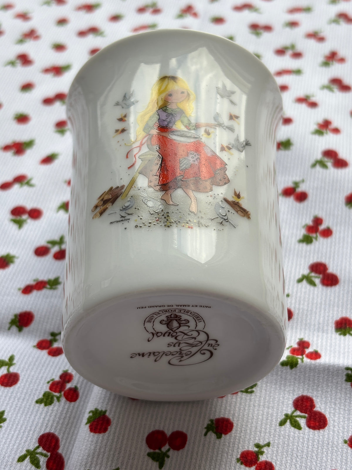 Gobelet en porcelaine Petite Princesse