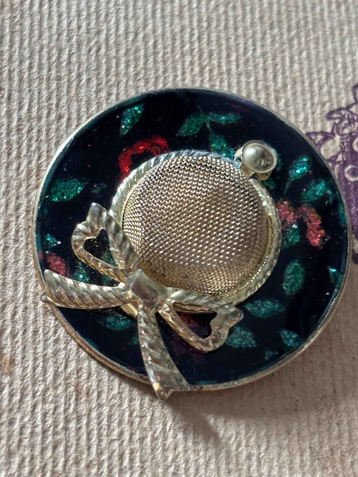 Broche Chapeau